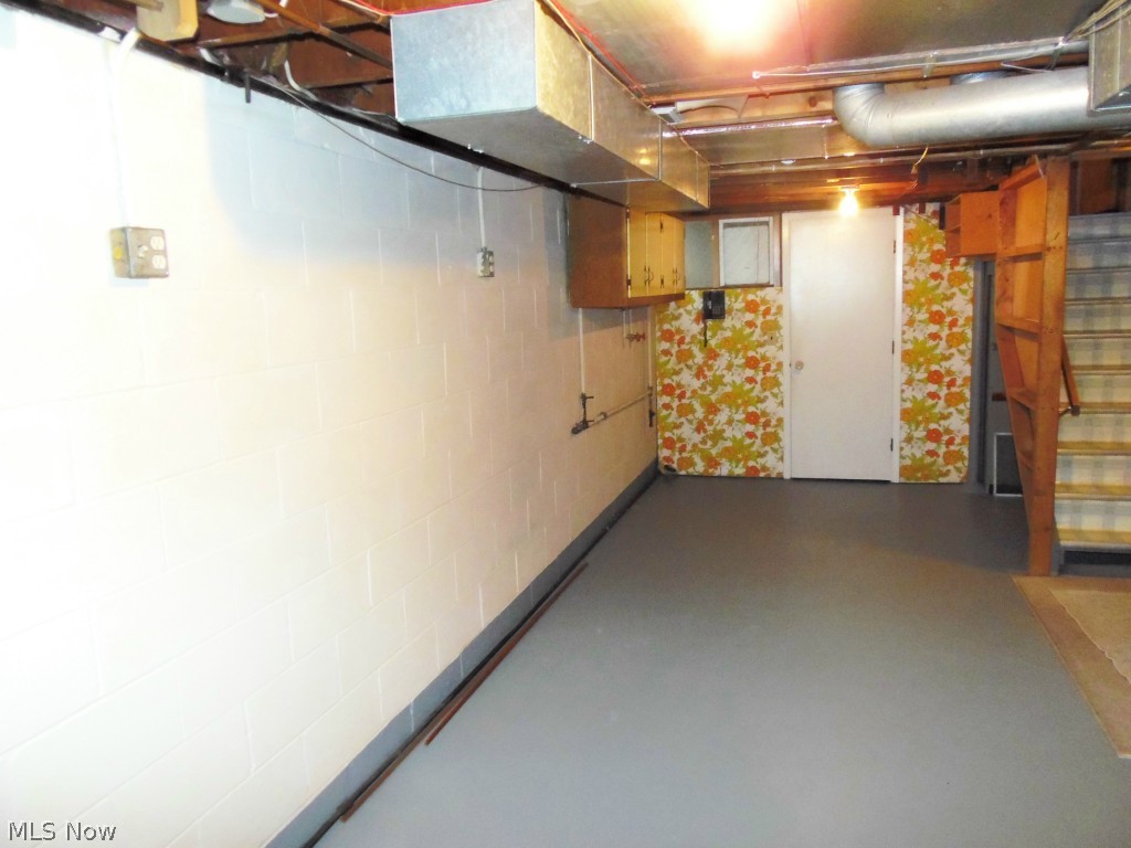 Happy Hollow - Residential