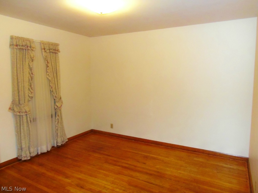 Happy Hollow - Residential