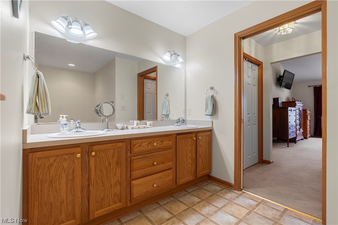 North Point/Hunters Xing Condo - Residential