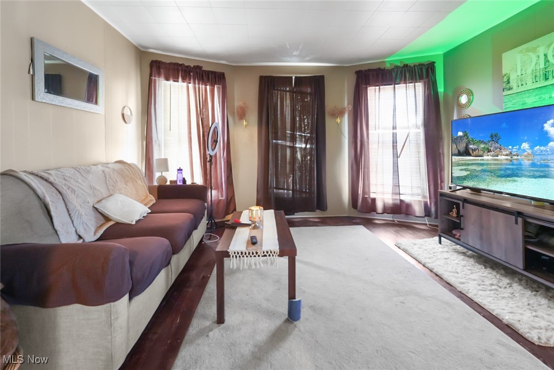 City/Mansfield - Residential Income