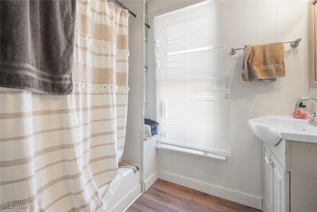 City/Mansfield - Residential Income