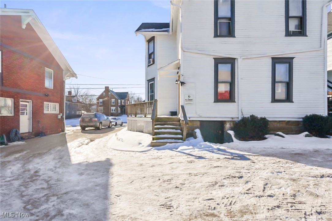 City/Mansfield - Residential Income