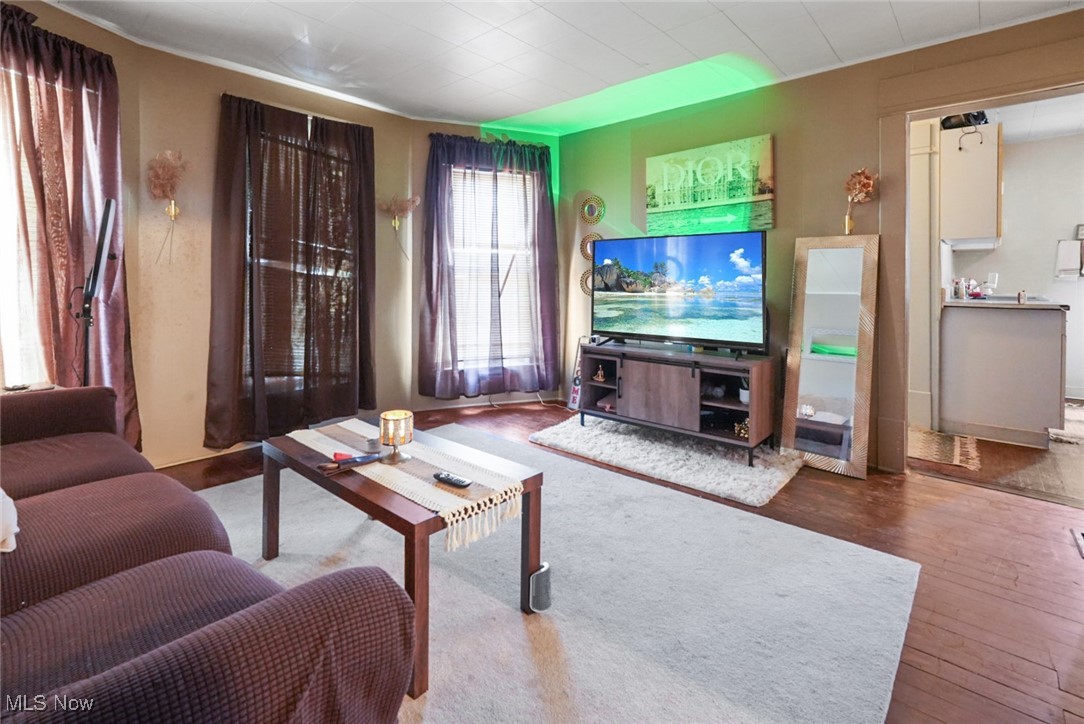 City/Mansfield - Residential Income