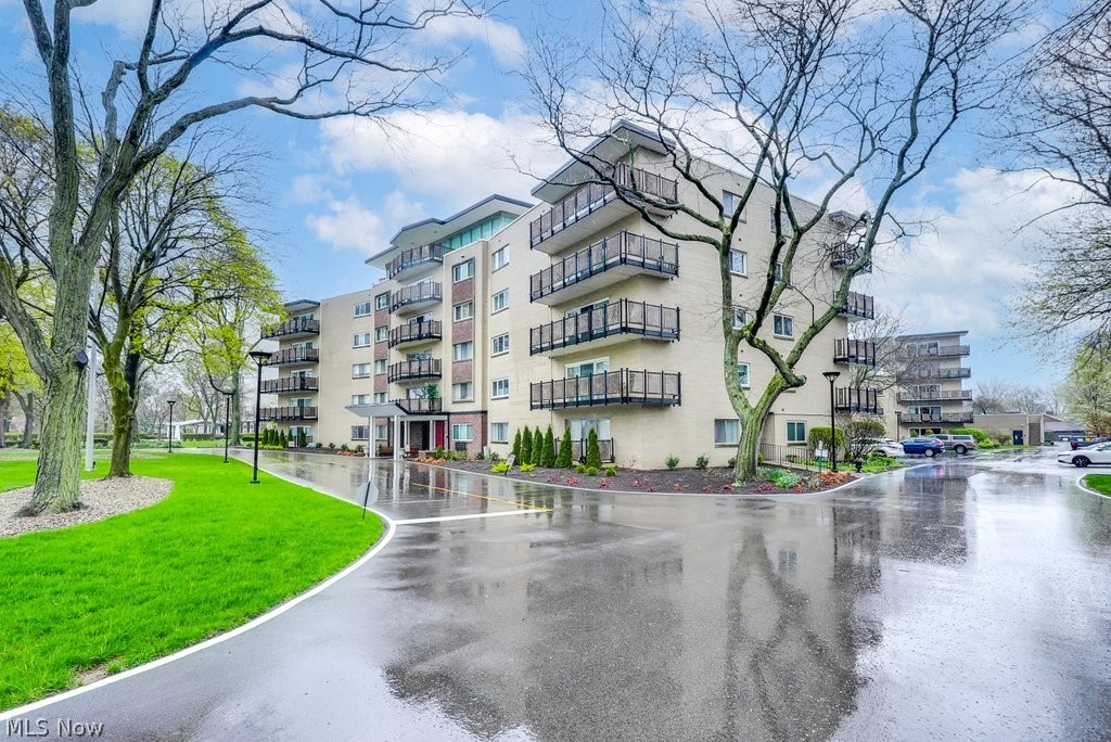 Welcome to 255 N Portage Path #212, Akron, OH 44303! This stunning unit offers the perfect blend of modernity, comfort, and convenience in the heart of Akron. Boasting 1239 square feet of living space, this residence features 2 bedrooms and 2 full bathrooms, providing ample room for relaxation and entertainment. Step inside to discover a beautifully updated kitchen, equipped with sleek appliances and contemporary finishes, all installed within the last year. The fresh paint and modern light fixtures throughout the unit add a touch of elegance and brightness to every corner. Located near national parks and the prestigious Portage Country Club, outdoor enthusiasts and golf aficionados alike will find plenty to explore and enjoy nearby. Convenience is key with an attached parking garage, complete with a convenient car wash station, ensuring your vehicle stays pristine year-round. Plus, residents have access to a range of amenities, including a 6th-floor party room for hosting gatherings, an elevator for easy access to each floor, and a tranquil courtyard perfect for unwinding after a long day. Schedule a showing today and make 255 N Portage Path #212 your new home sweet home!