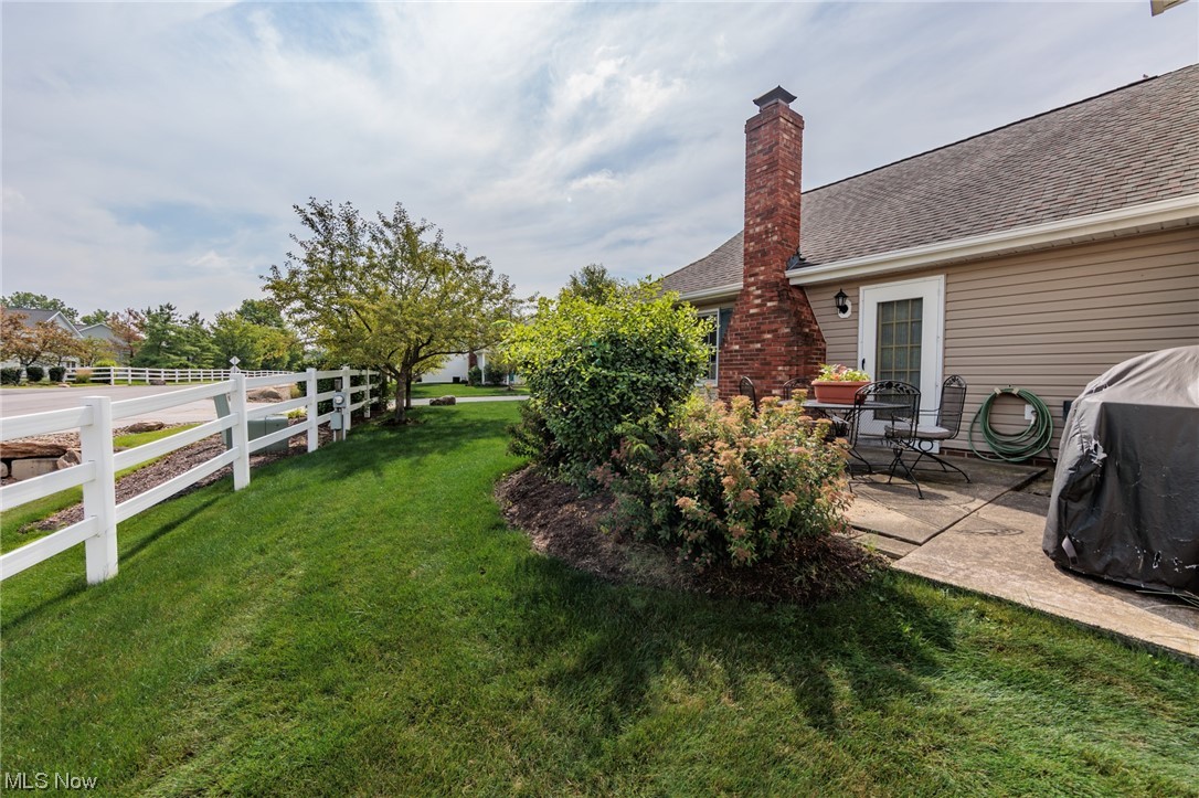 Macintosh Farms Condo 03 - Residential