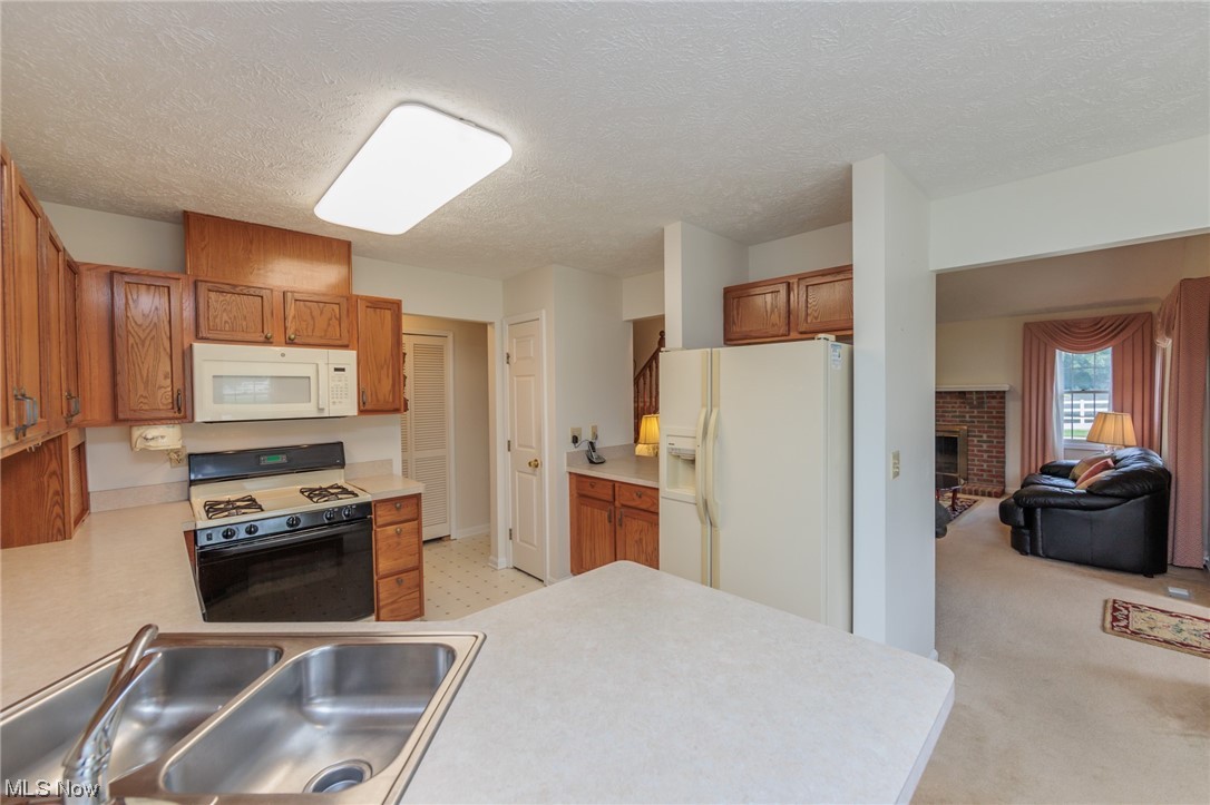 Macintosh Farms Condo 03 - Residential