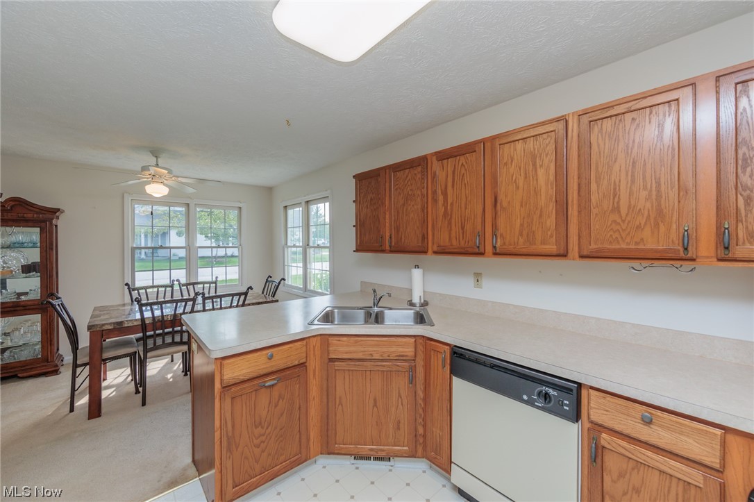 Macintosh Farms Condo 03 - Residential