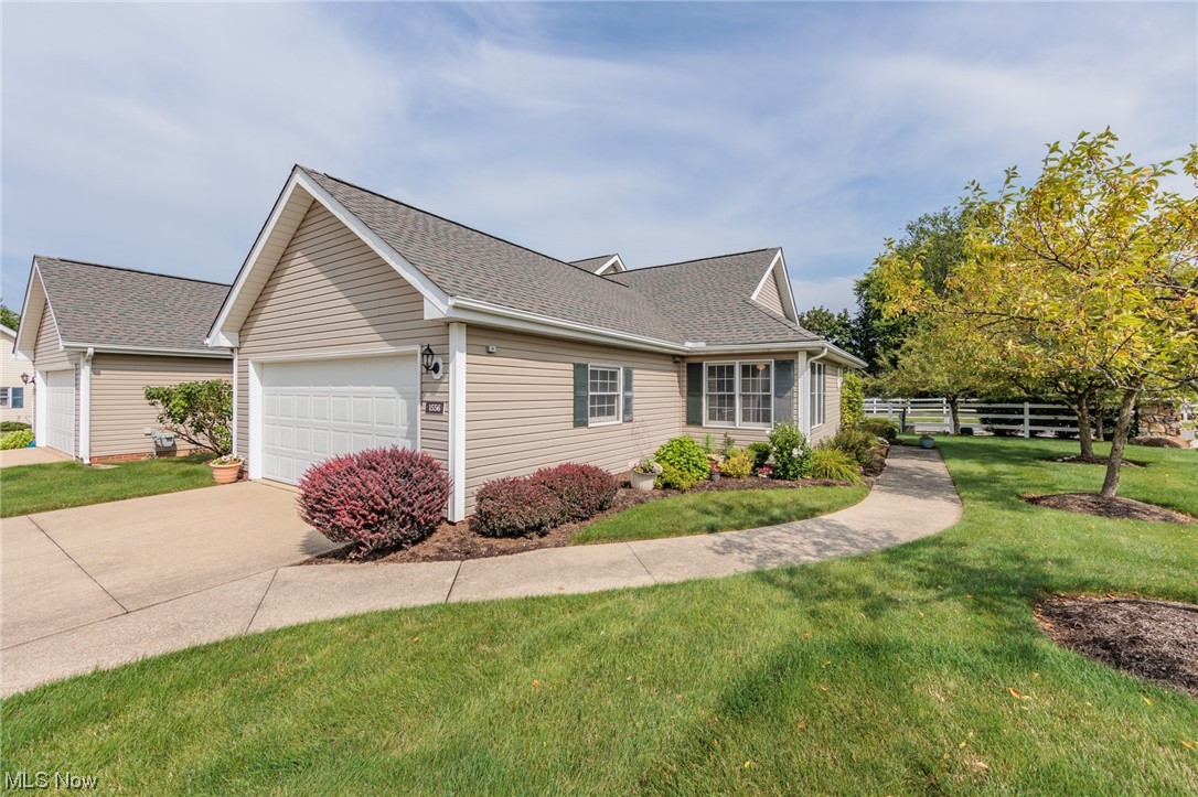 Macintosh Farms Condo 03 - Residential