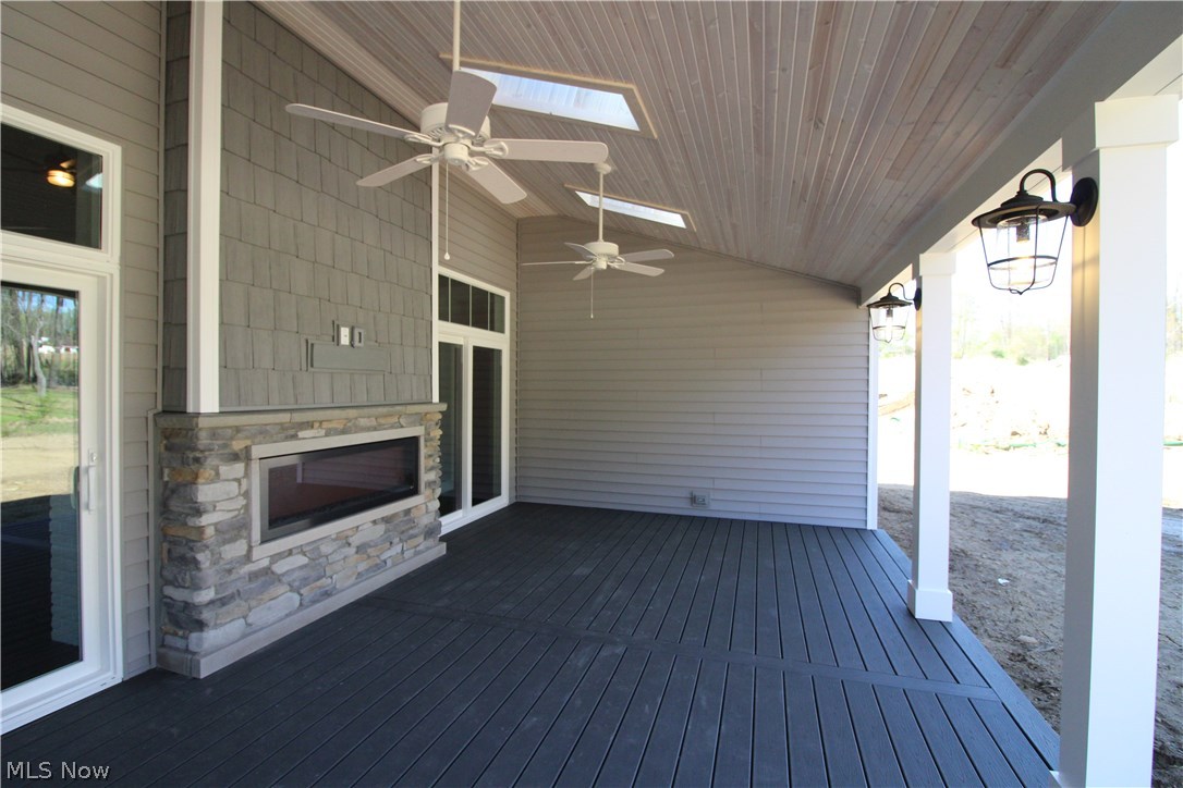 Kings Ridge Ph Five - Residential