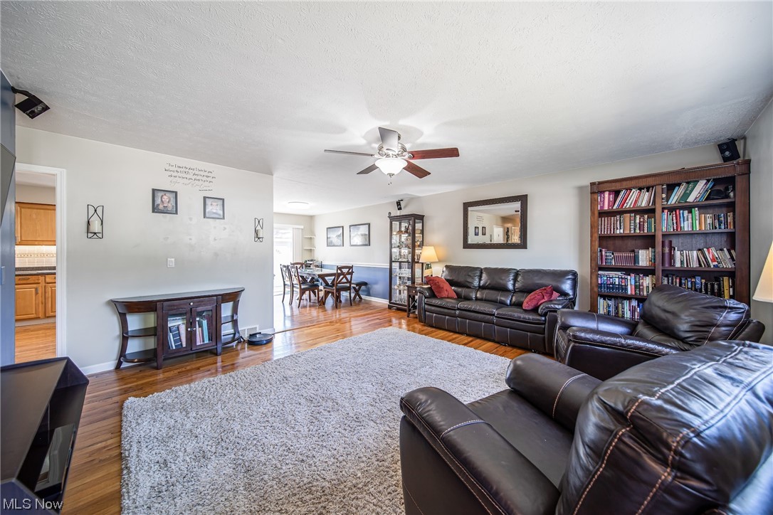 Larkspur Drive Resub 1 - Residential