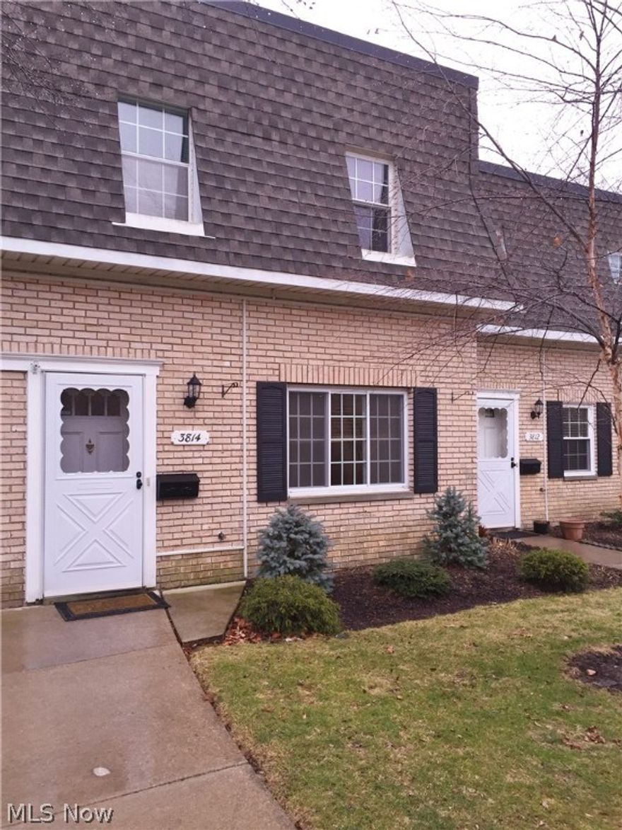 Sparkling clean 2 bedroom, 1.5 bath Townhouse with 2nd floor laundry. Open concept living room and dining room. Built in corner china cabinets define the dining room area. Soft tone carpeting and wall color creates a warm and inviting atmosphere. Remodeled kitchen has raised panel Cathedral arched cabinets, ceramic tile floor, counter and back splash. Appliances remain, 5 burner gas stove, over range microwave and refrigerator with bottom freezer. Walk in pantry, Pella patio doors with built in blinds. Southern exposure keeps the kitchen bright and cheery. Enjoy your morning coffee overlooking the private walled courtyard. Master bedroom has walk in closet with built ins. Easy access 2nd floor laundry includes Whirlpool Cambrio washer, a wall mounted dryer and laundry tub. Energy efficient windows, Carrier furnace and air conditioning installed April 2015, new hot water tank.  One car garage with opener. Convenient location within walking distance to Westgate Mall.