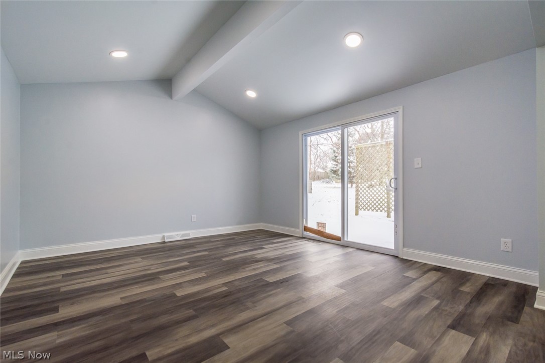 White Acres 03 - Residential