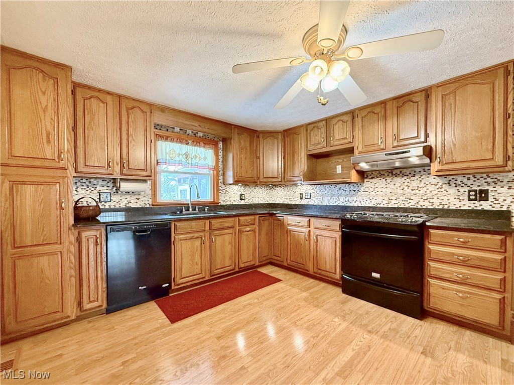 Dixie Terrace Adn - Residential