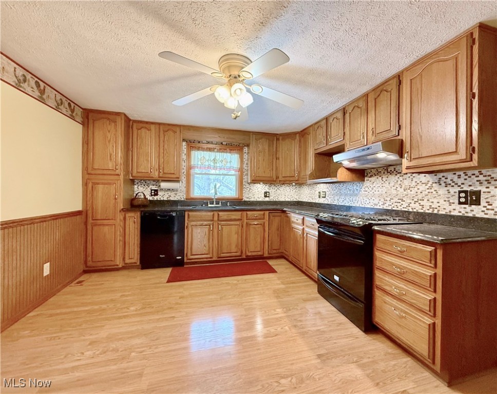 Dixie Terrace Adn - Residential