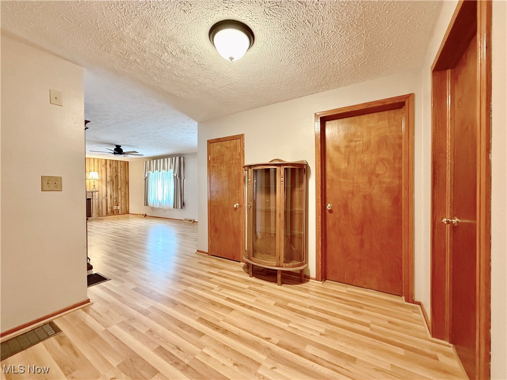 Dixie Terrace Adn - Residential