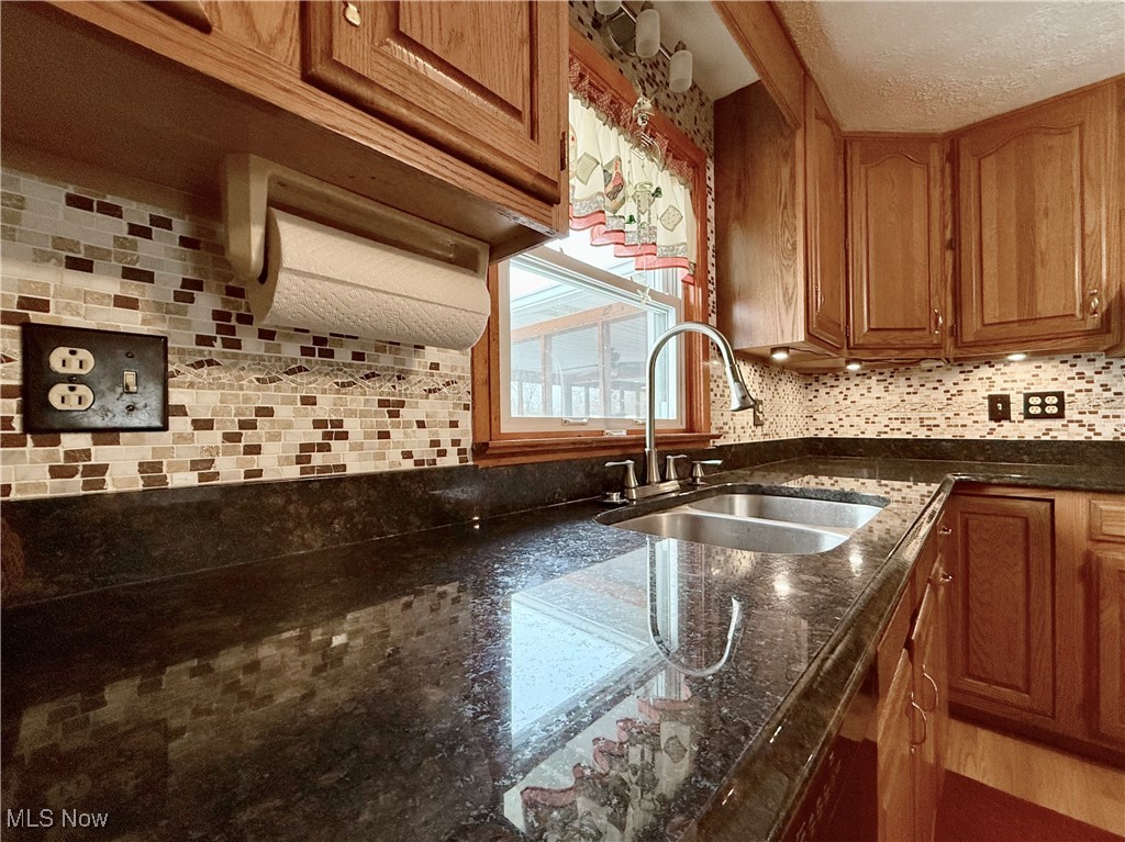 Dixie Terrace Adn - Residential