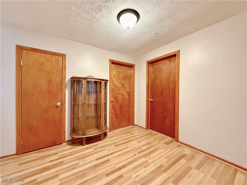 Dixie Terrace Adn - Residential