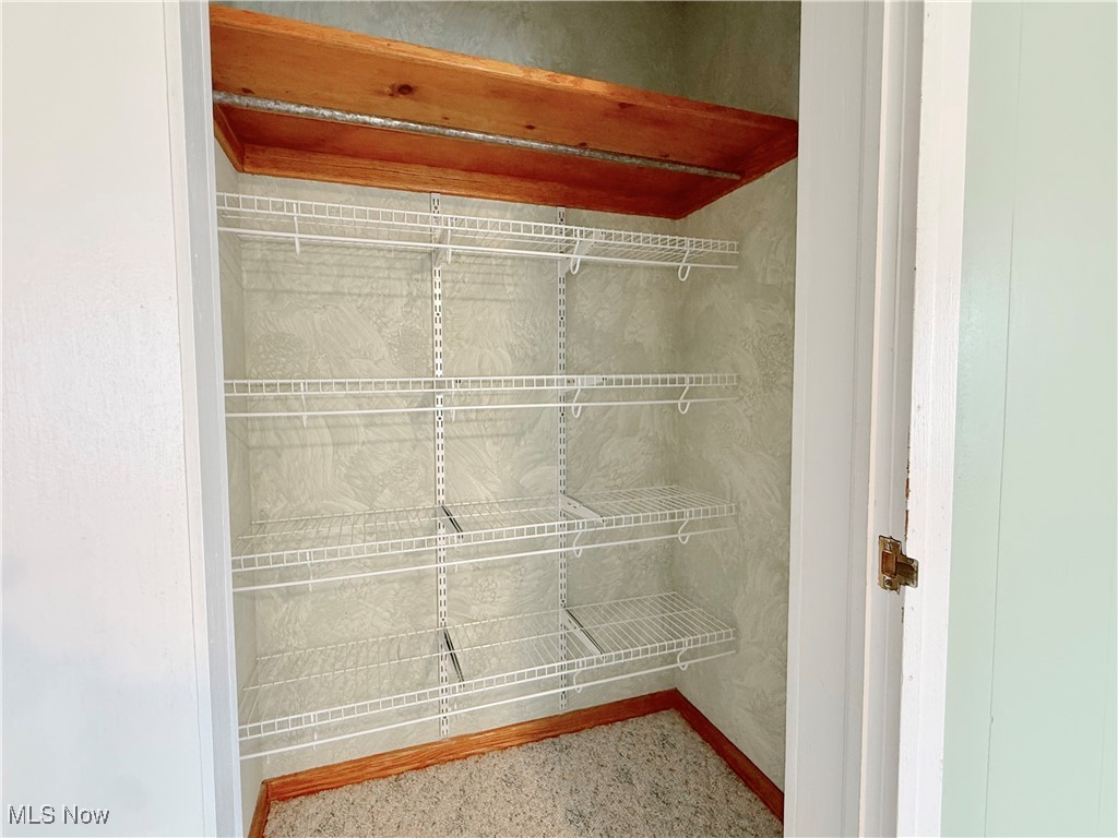 Dixie Terrace Adn - Residential