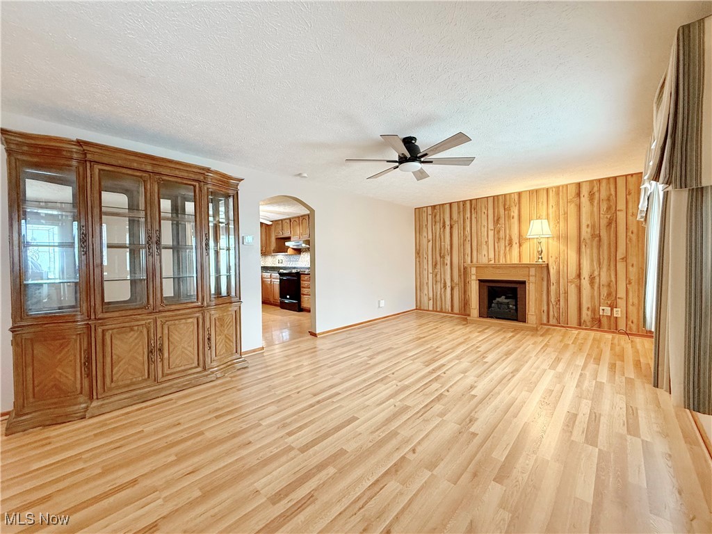 Dixie Terrace Adn - Residential