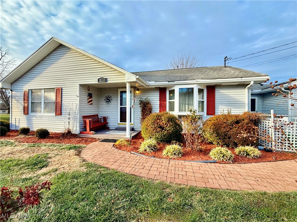 Dixie Terrace Adn - Residential