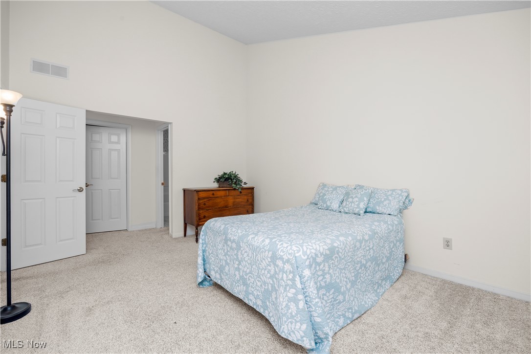 Cinnamon Woods Condo - Residential