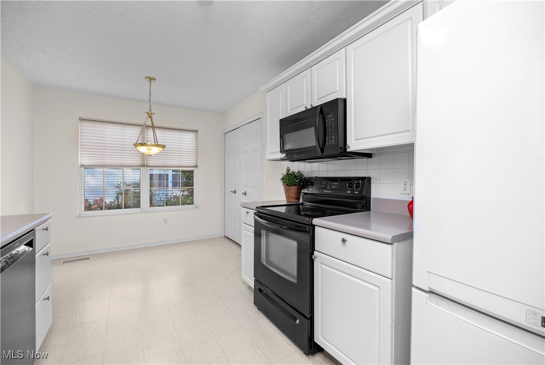 Cinnamon Woods Condo - Residential