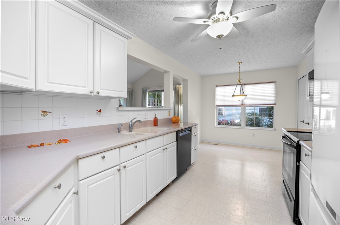 Cinnamon Woods Condo - Residential