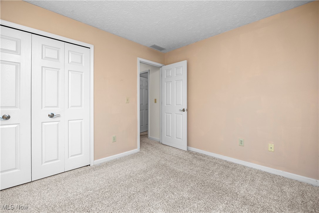 Cinnamon Woods Condo - Residential