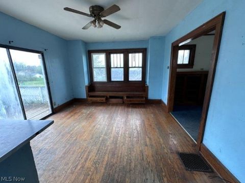 Tiny photo for 604 N 5th Street, Cambridge, OH 43725 (MLS # 5202852)