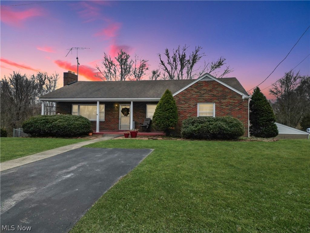 Photo of 391 Canton Road, Wintersville, OH 43953 (MLS # 5189313)