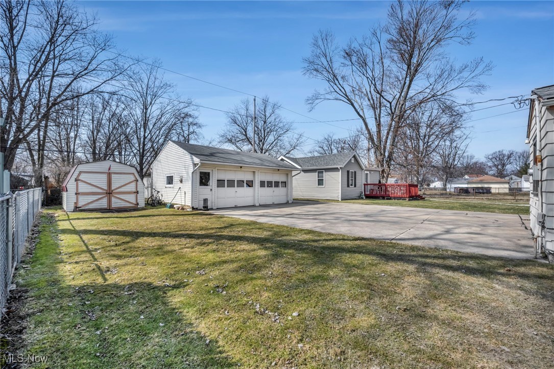 930 Woodstock Road, Eastlake, Ohio image 29