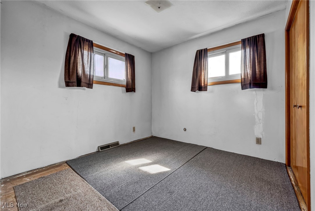 930 Woodstock Road, Eastlake, Ohio image 24