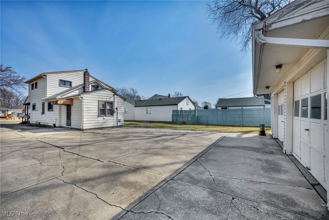 930 Woodstock Road, Eastlake, Ohio image 27
