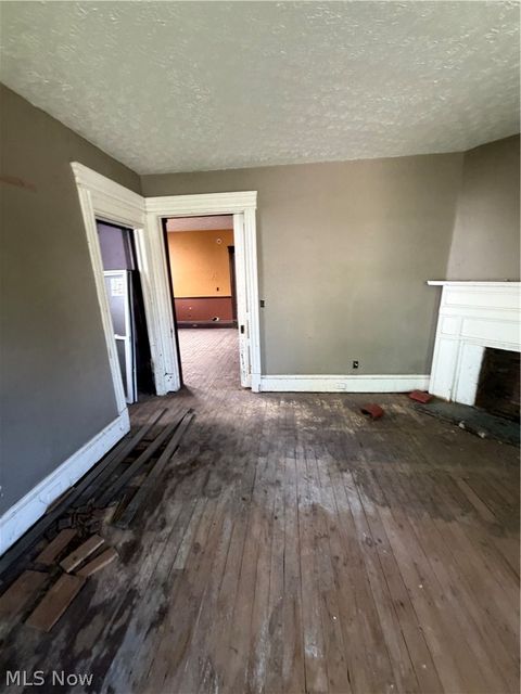 Tiny photo for 1919 Holmden Avenue, Cleveland, OH 44109 (MLS # 5203052)