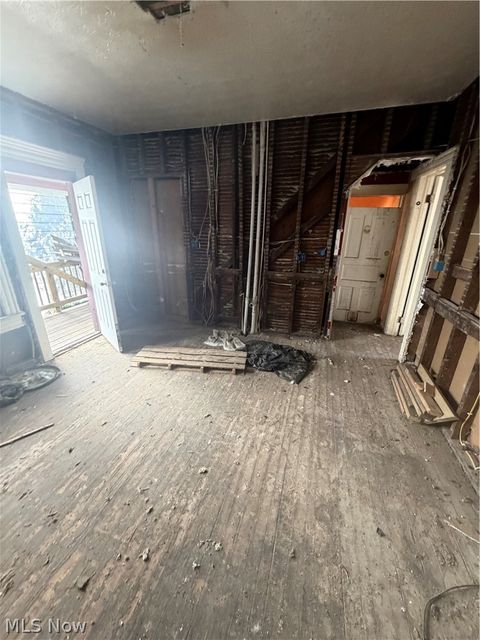 Tiny photo for 1919 Holmden Avenue, Cleveland, OH 44109 (MLS # 5203052)