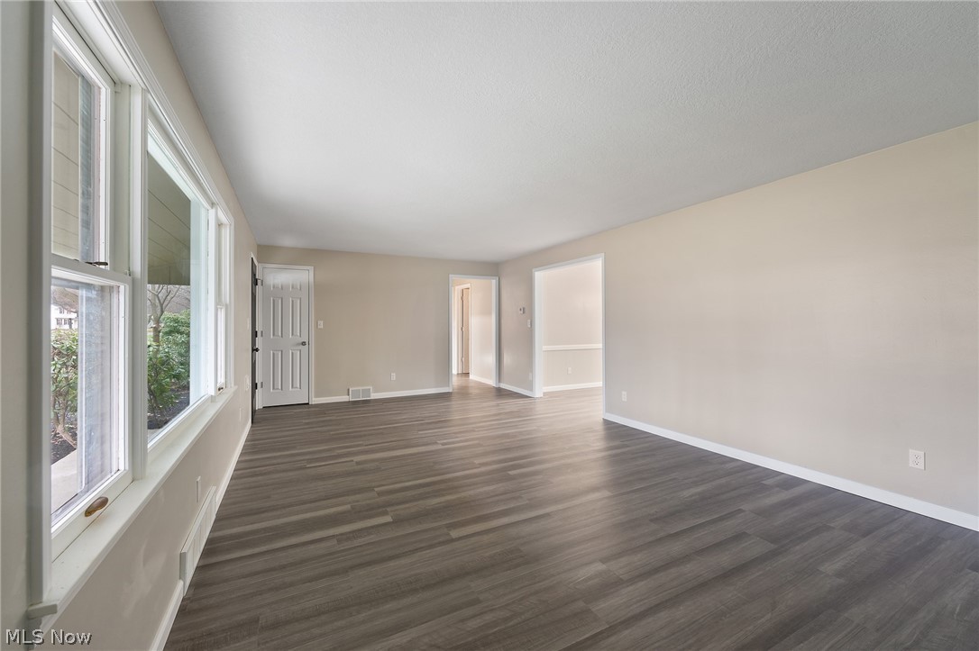 Applewood Acres - Residential