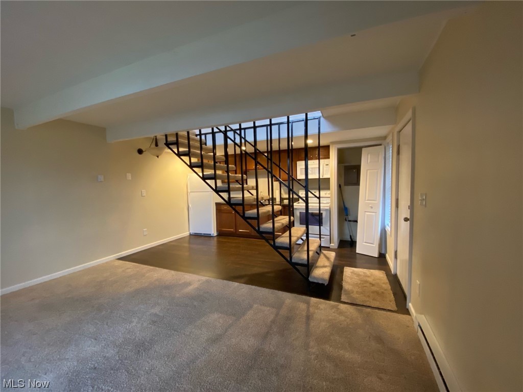 Heatherwood Apts - Residential Income