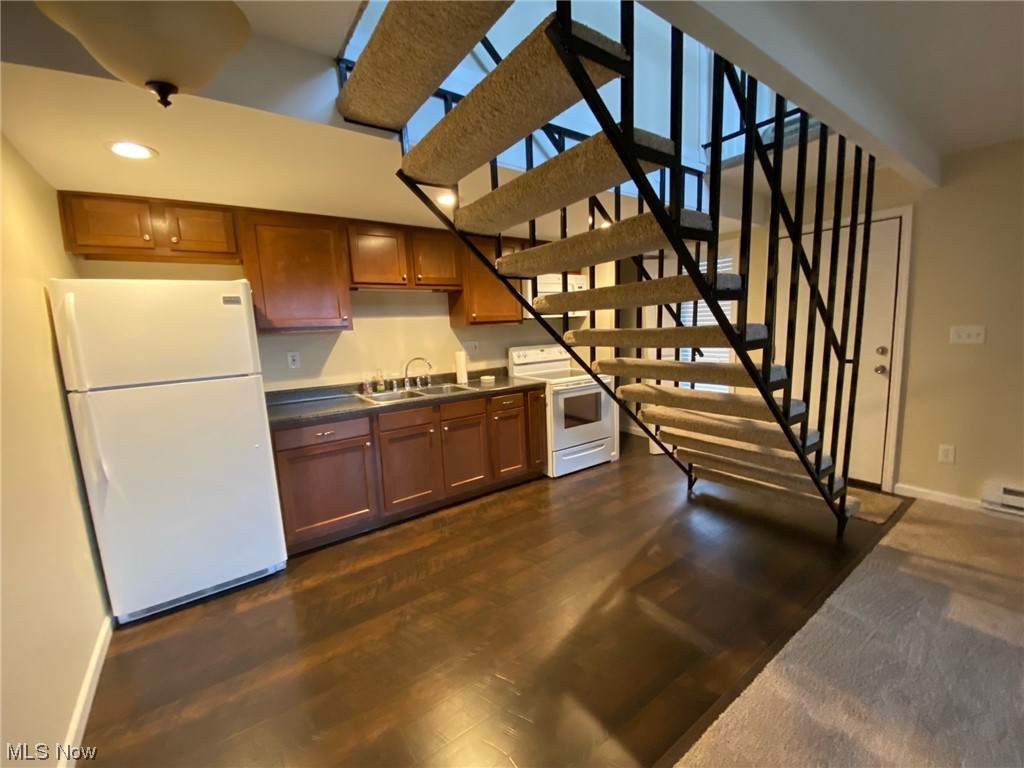 Heatherwood Apts - Residential Income