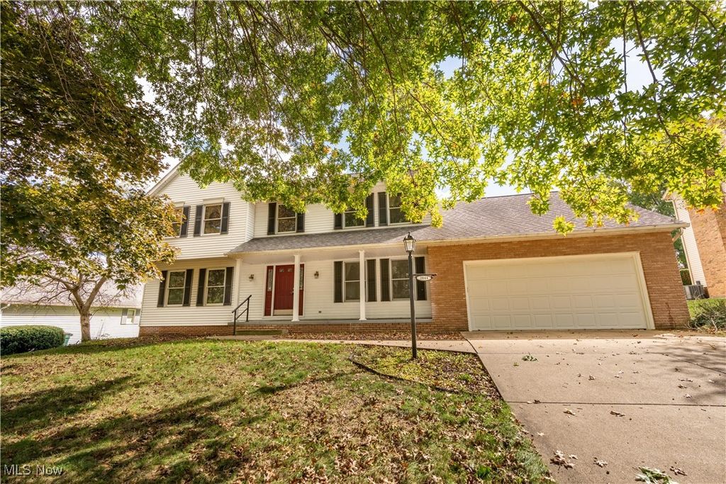 Photo of 2044 Longfellow Street NE, Canton, OH 44721 (MLS # 5161068)