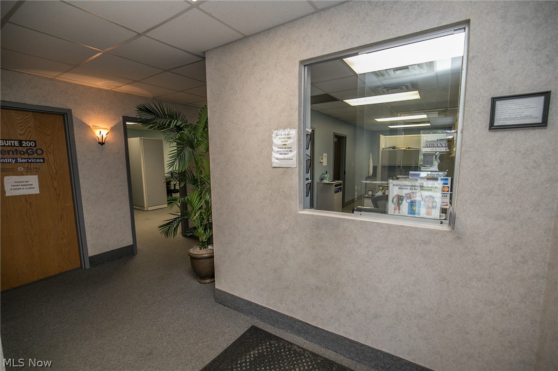 Brookpark Rdg - Commercial Lease