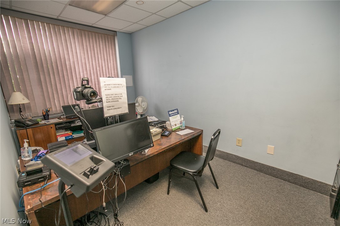 Brookpark Rdg - Commercial Lease