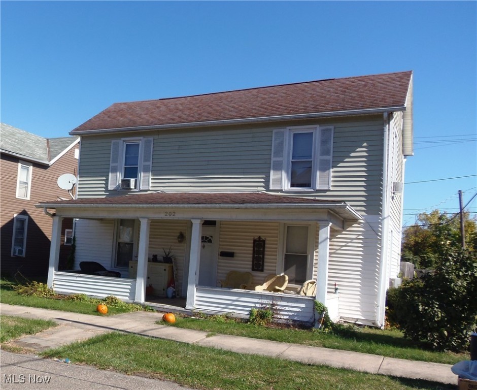 202 N 6th Street, Byesville, Ohio image 1