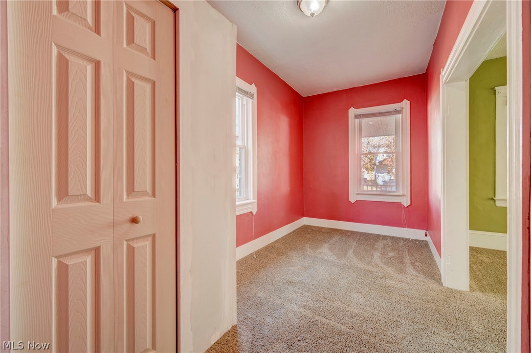 Mary J Lopers - Residential