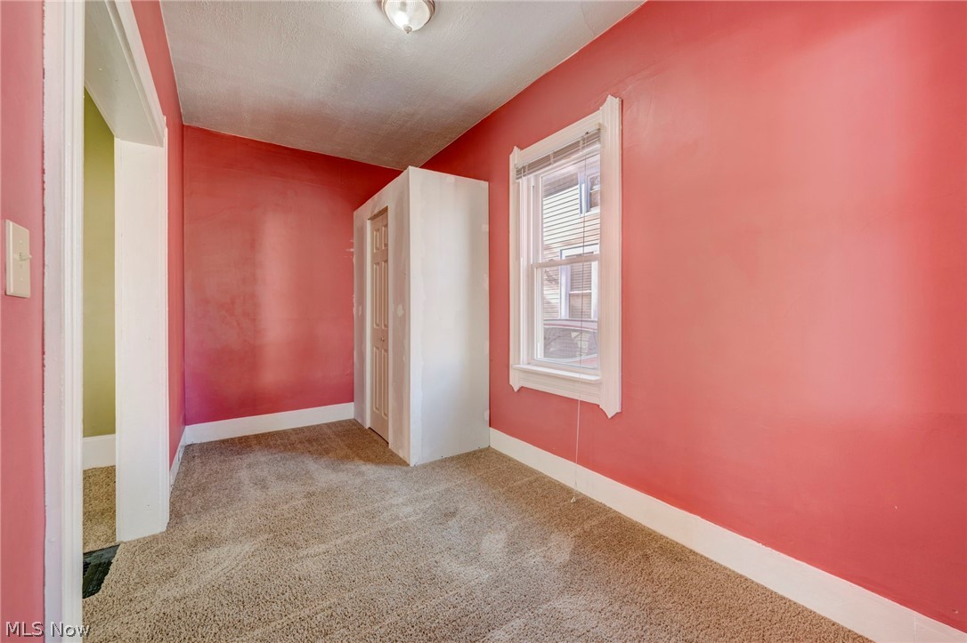 Mary J Lopers - Residential