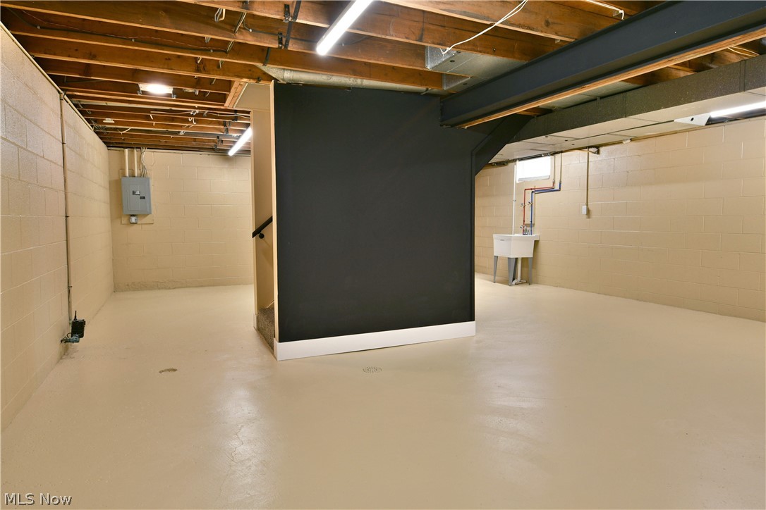 Mckinnon Rep - Residential