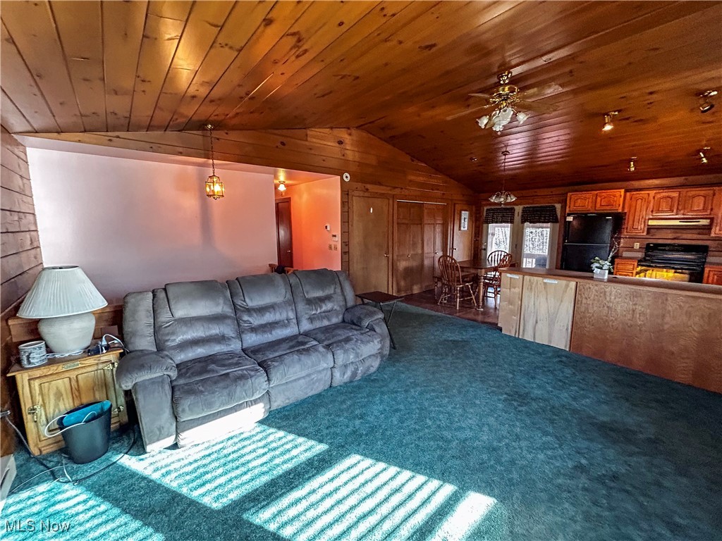 6092 Warren Road, Cortland, Ohio image 12