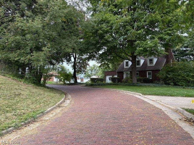 Landscape Circle NW