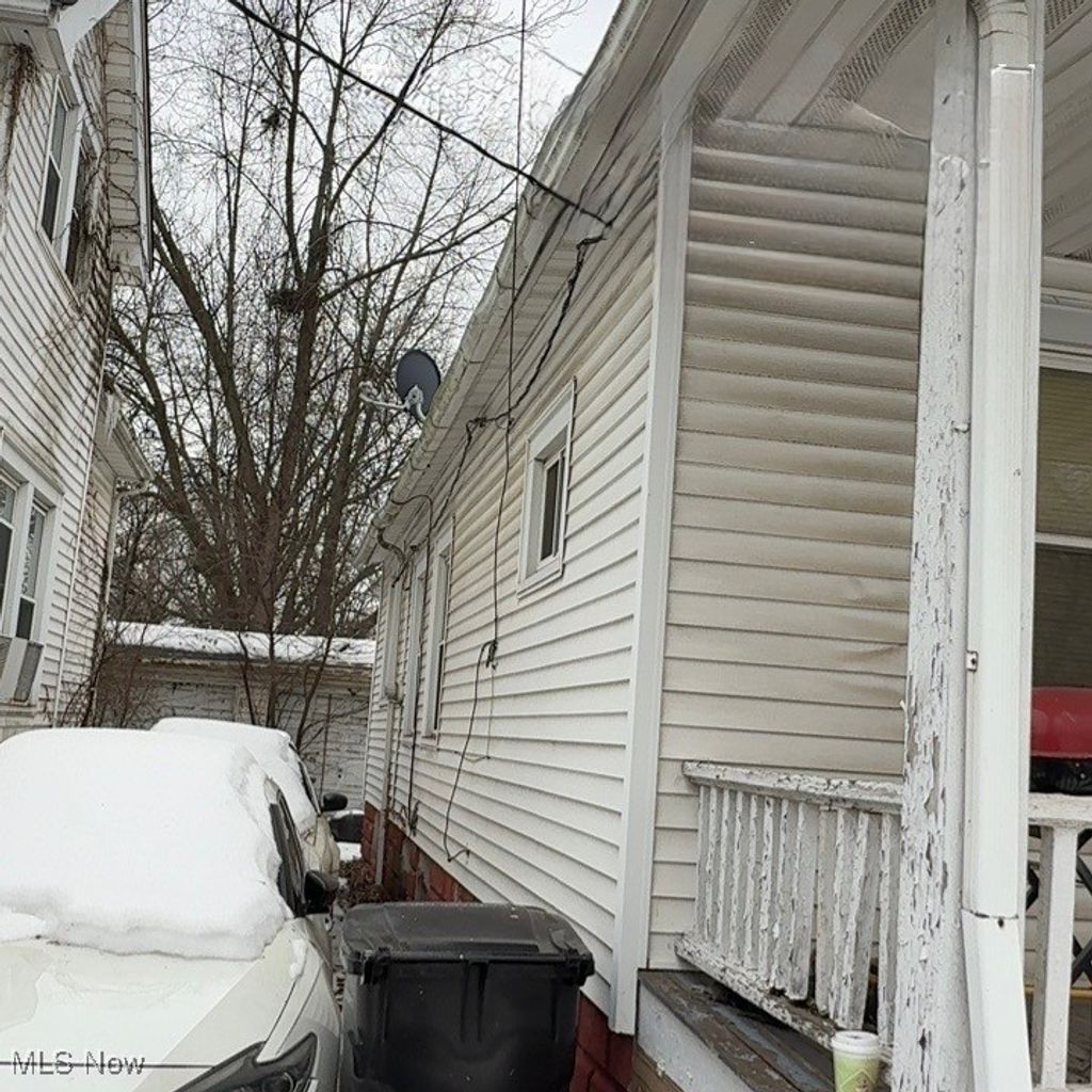 Photo of 4088 E E 80 Street, Cleveland, OH 44105 (MLS # 5178110)
