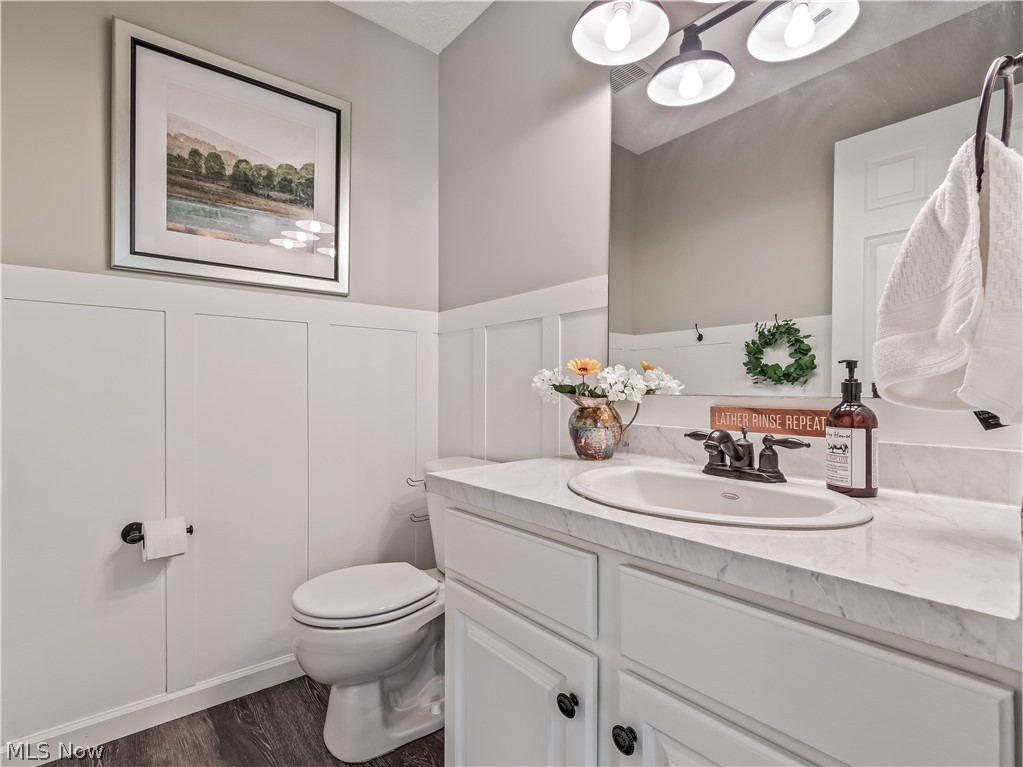 Knolls/Collins Pond - Residential