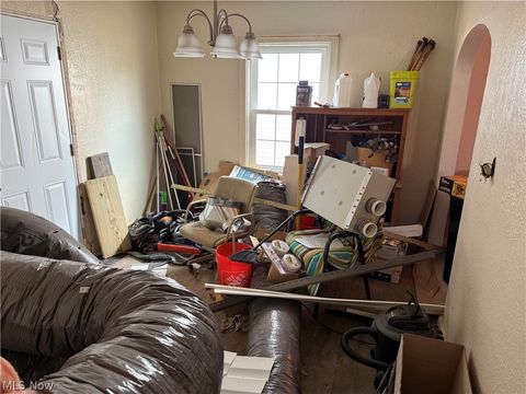 Tiny photo for 1612 Race Street, Parkersburg, WV 26101 (MLS # 5186502)